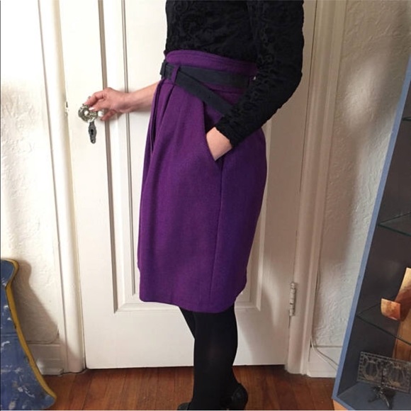🌙SOLD🌙 vintage button up skirt purple wool small - Picture 3 of 5
